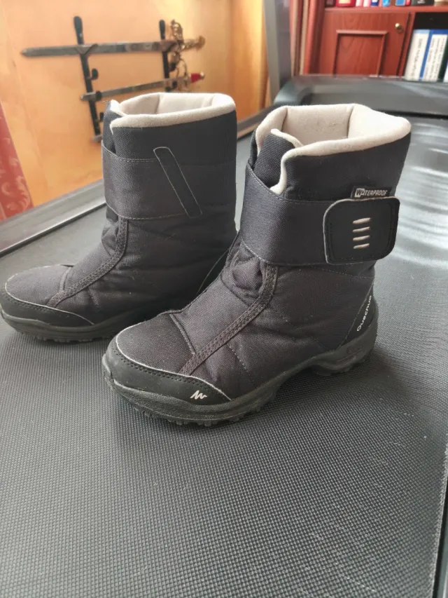Botas de inverno tamanho 34