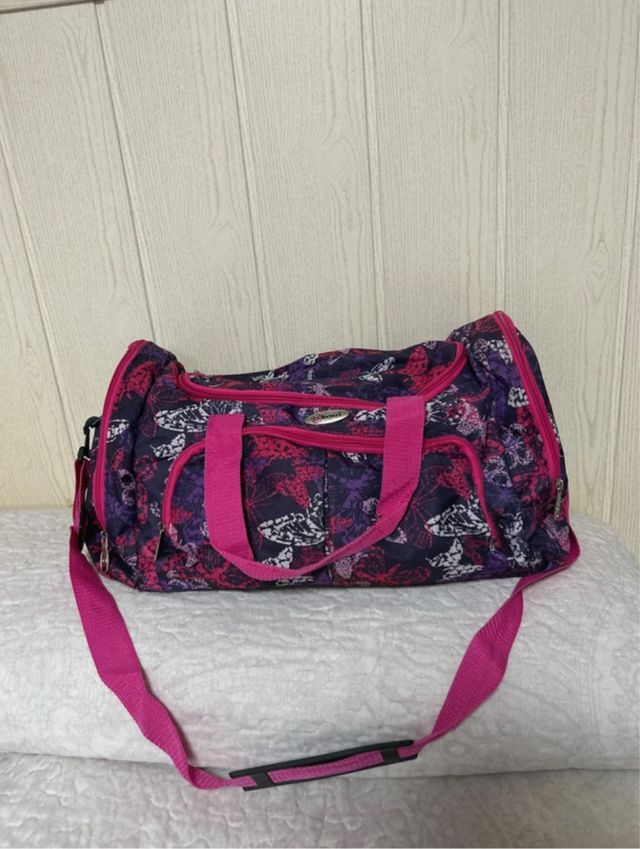 Bolsa de viaje con estampado floral