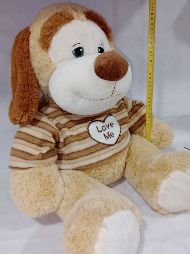 Peluche Perro Grande 65x38 cmtrs. aprox.