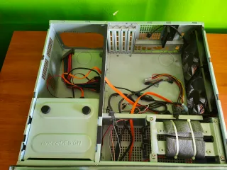 Caja HTPC Antec Fusion Negra