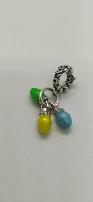 Charm de plata