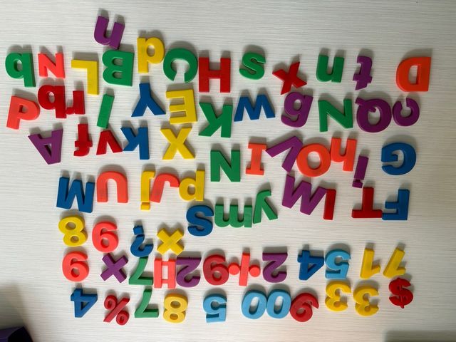 76 Lettere Numeri Simboli Magneti