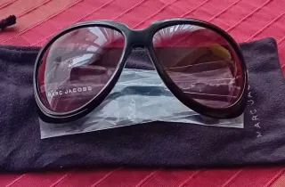 Occhiali da sole Marc Jacobs neri e verdi