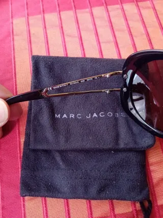 Occhiali da sole Marc Jacobs neri e verdi