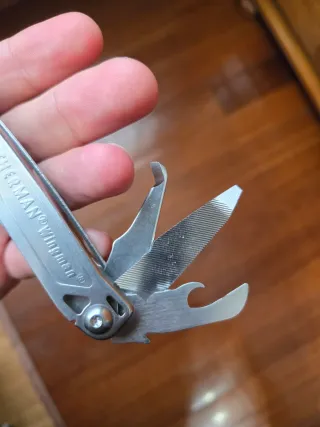 Leatherman Wingman multiherramienta