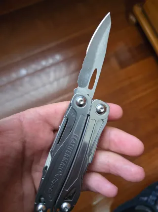 Leatherman Wingman multiherramienta