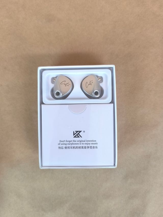 Auriculares In-Ear KZ Castor con cable desmontable