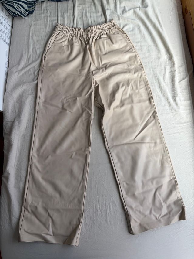 Pantalones Oysho Beige