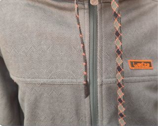 Chaqueta Decathlon verde kaki