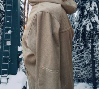 Chaqueta Decathlon verde kaki