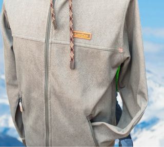 Chaqueta Decathlon verde kaki