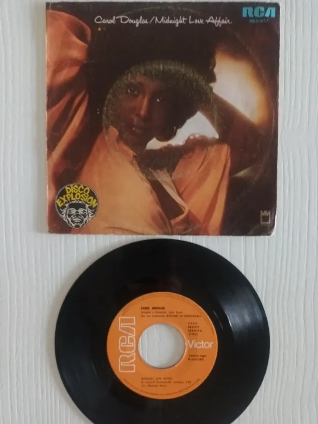 SINGLES DISCO EXPLOSIÓN