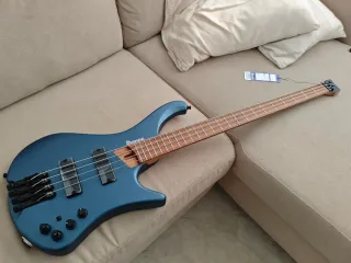 Baixo Ibanez EHB1000 Azul Never used