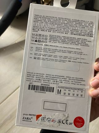 Llavero funda AirPods negro piel sin estrenar