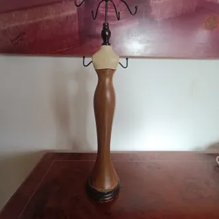 Busto joyero porta collares