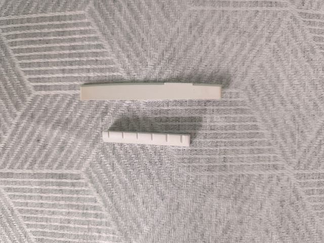 Puente + cejuelo—Guitarra acústica/clásica, blanco