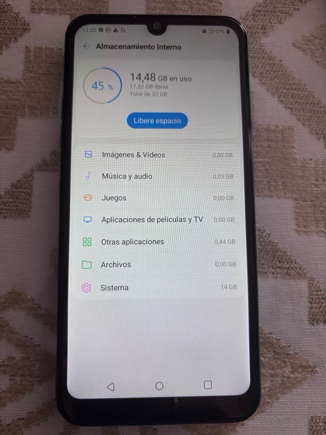 LG K40S blu