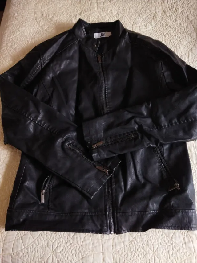 Lote Chaquetas Estilo Bomber y Motorista.