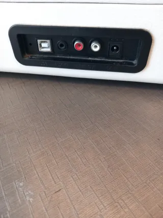 Maletín Tocadiscos Portátil Beige y Negro