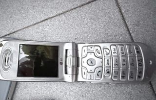 Lote de 6 móviles antiguos retro – Nokia, Samsung,