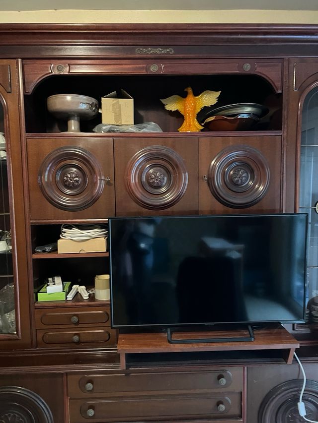 Mueble comedor madera maciza y cristal