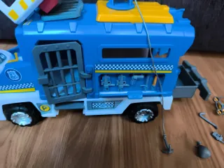 Camión Policía Pin y Pon