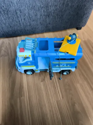 Camión Policía Pin y Pon