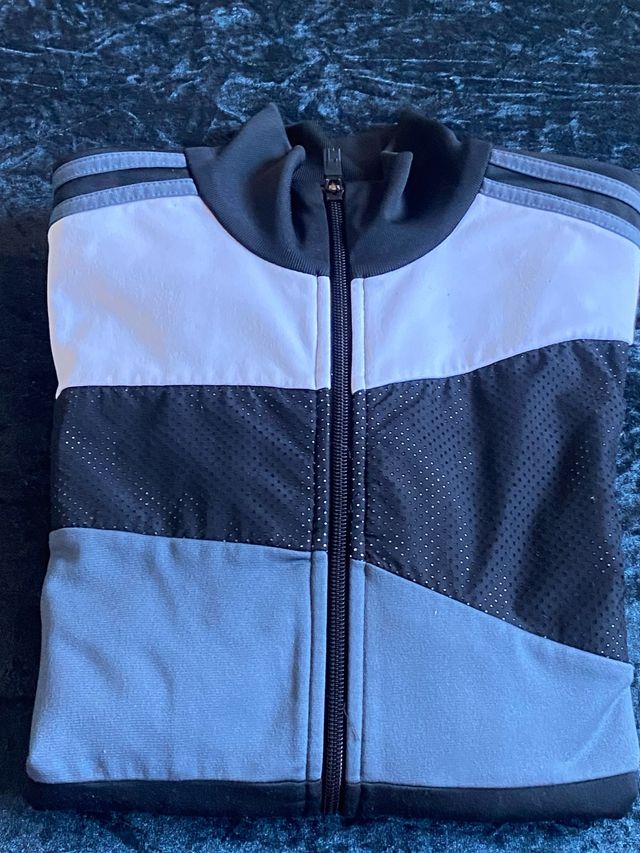 Sudadera Adidas Negra y Gris