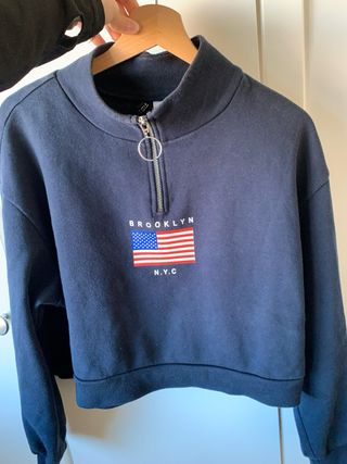 Sudadera corta azul marino con cremallera
