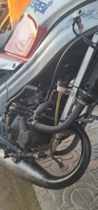 Escape jazen Derbi GPR 75