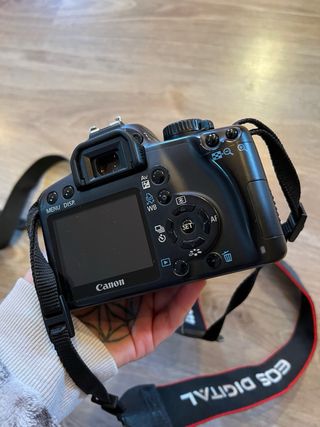 Cámara Canon 1000D