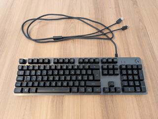 Logitech G413 Carbon