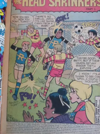 Archie Comocs Group Betty & Veronica (Archie's ...