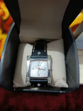 Reloj Lotus Quartz Negro y Plateado