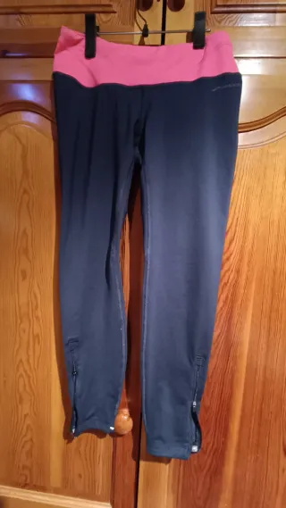 Mallas deportivas Brooks azul y rosa