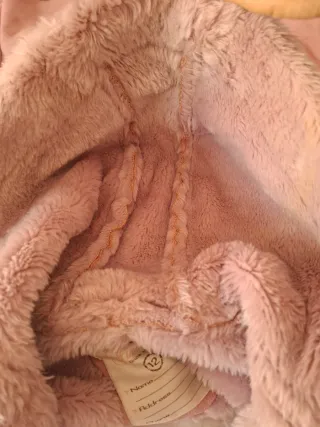 Abrigo niña rosa con pelo