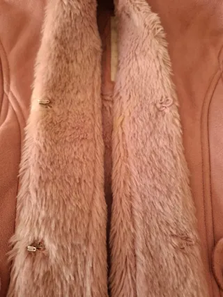 Abrigo niña rosa con pelo