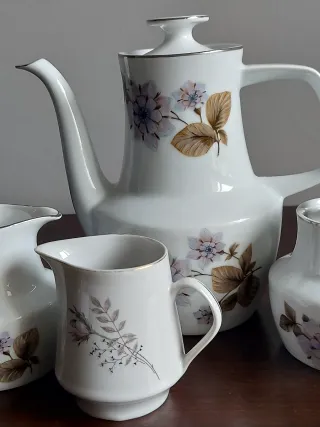 JUEGO VINTAGE DE CAFÉ PORCELANA ESPAÑOLA  MOAHSA