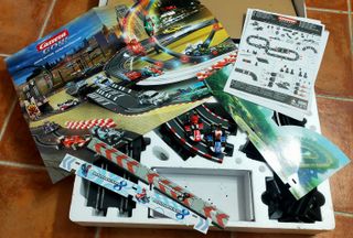 Carrera GO!!! Mario Kart 8 Slot Racing