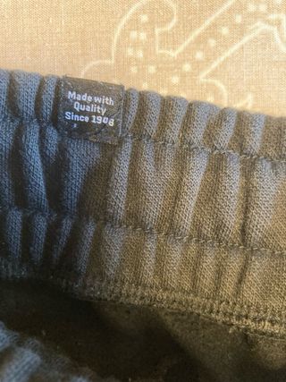 Pantalón chándal Puma negro