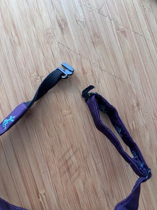 Corbata infantil con estampado de lagartijas