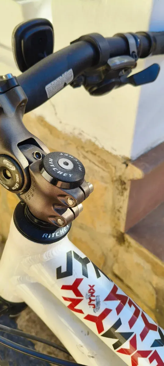 Bicicleta Specialized 27,5 cuadro talla M