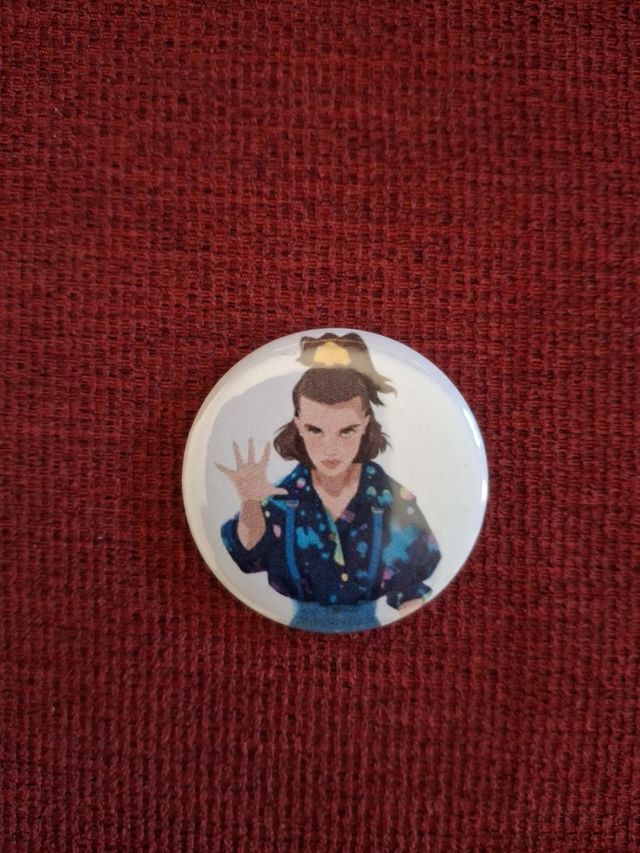 Lote 3 Chapas Stranger Things