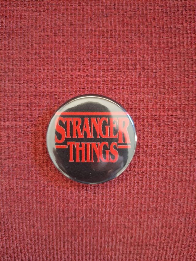 Lote 3 Chapas Stranger Things