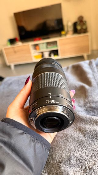 Objetivo Canon 75-300mm