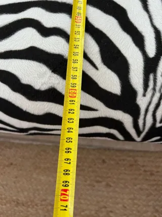 Sofá exclusivo estampado cebra