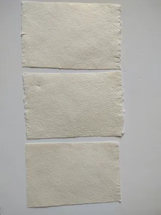 Tres grabados, moda francesa.