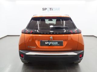 PEUGEOT e2008 Electrico Allure 136 100kW