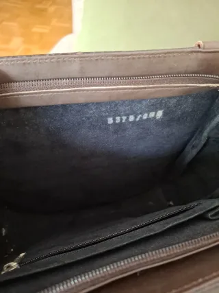 Bolso piel serpiente marrón y dorado