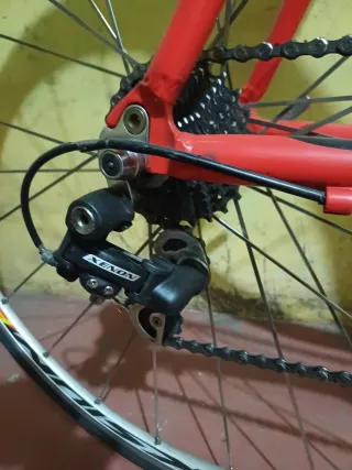 Bicicleta Carretera Aluminio/Carbono FOCUS